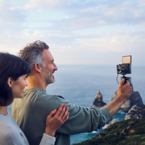 Panasonic Lumix DC-ZS99 Compact Camera - Image 3