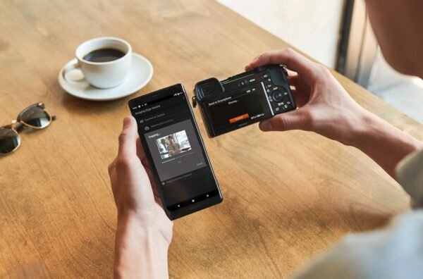 Sony New Alpha ILCE-6100K Vlogging Camera - Image 7